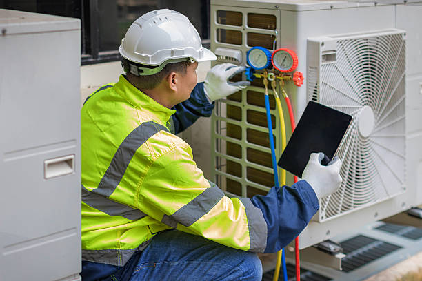 Professional Hvac technician working in Amber, OK